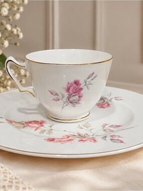 Crown Staffordshire Vintage Bone China England Pink Cabbage Rose Cup & Plate 40s